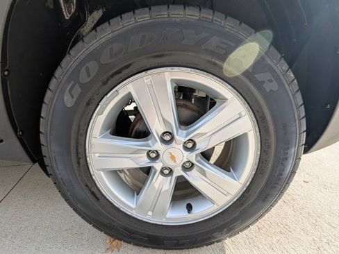 Used 2017 Chevrolet Trax LT w/ LT Convenience Package image 37