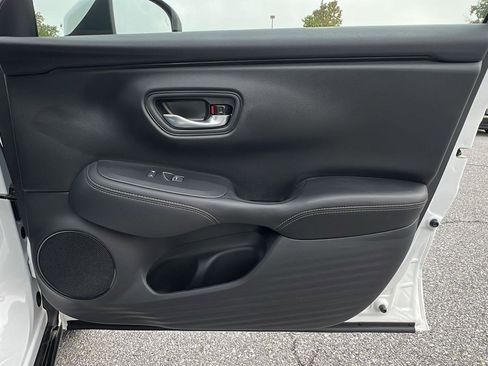 New 2026 Honda HR-V EX-L image 12