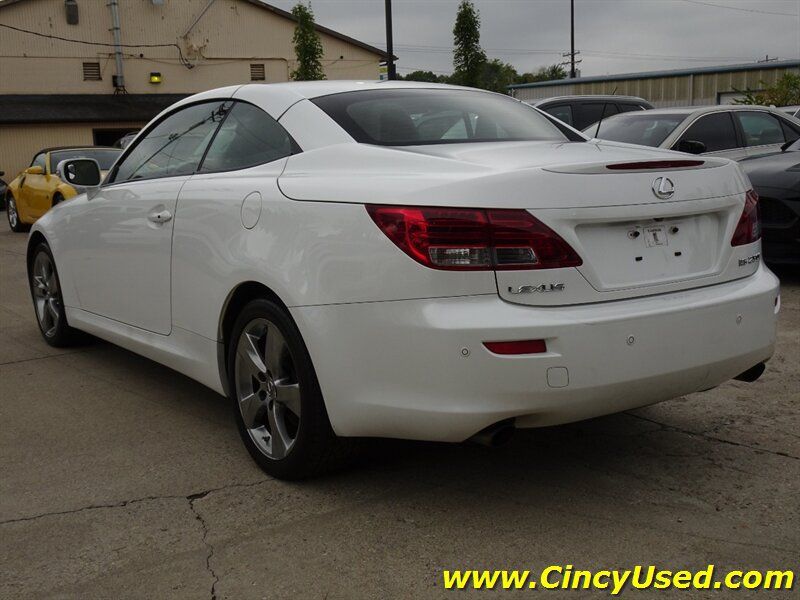 Used 2010 Lexus IS 250C w/ Luxury Pkg RWD image 9