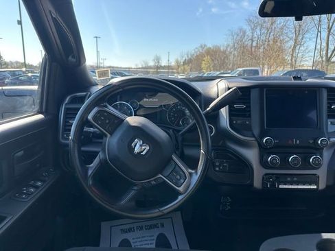 Used 2024 RAM 3500 Tradesman w/ Chrome Appearance Group image 22