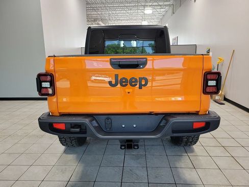 New 2025 Jeep Gladiator Sport AWD/4WD image 5