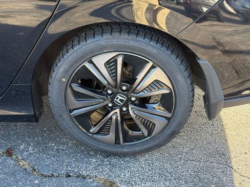 Used 2019 Honda Civic EX image 6
