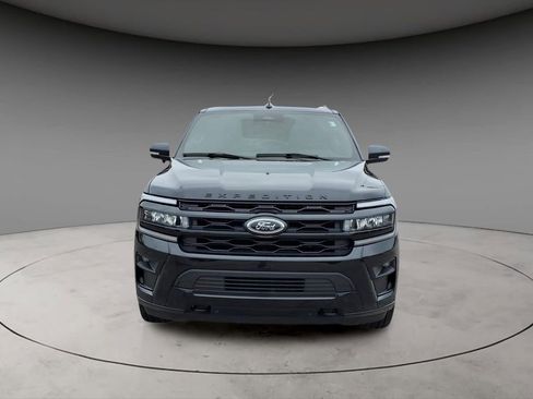 Used 2024 Ford Expedition Limited AWD/4WD image 16