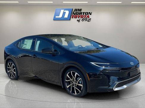 New 2026 Toyota Prius XSE image 2