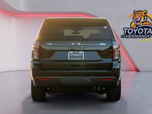 Used 2022 Chevrolet Tahoe Z71 w/ Luxury Package AWD/4WD image 6
