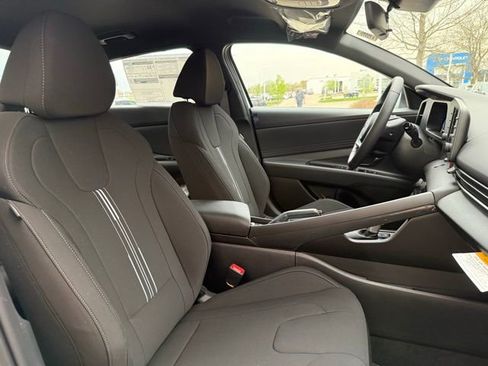 New 2026 Hyundai Elantra Sport FWD image 12
