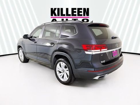 Used 2023 Volkswagen Atlas SE w/ Panoramic Sunroof Package FWD image 5
