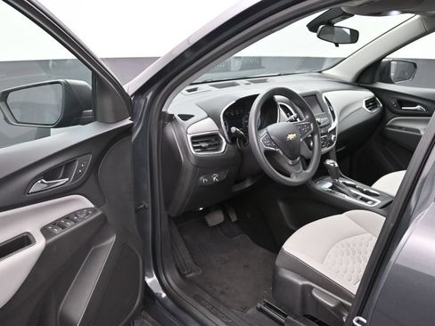 Used 2024 Chevrolet Equinox LS FWD image 10