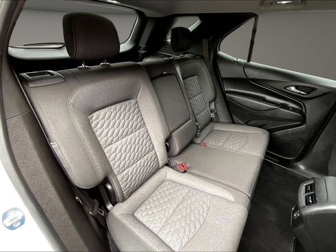 Used 2019 Chevrolet Equinox LT FWD image 28