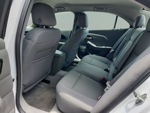 Used 2014 Chevrolet Malibu LS FWD image 17