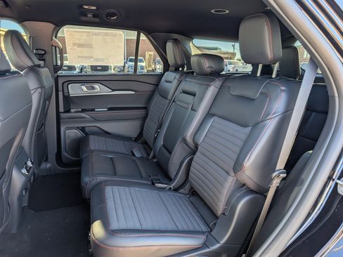 New 2026 Ford Explorer ST-Line image 24