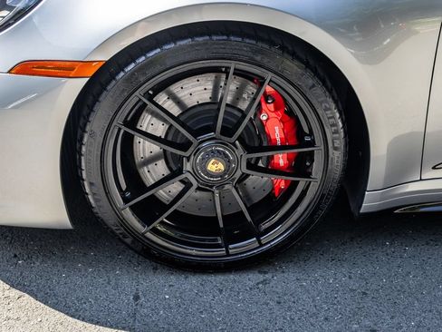 Used 2024 Porsche 911 Carrera GTS RWD image 13
