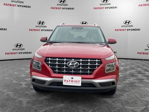 New 2026 Hyundai Venue SEL FWD image 8
