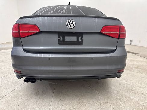 Used 2017 Volkswagen Jetta GLI FWD image 22