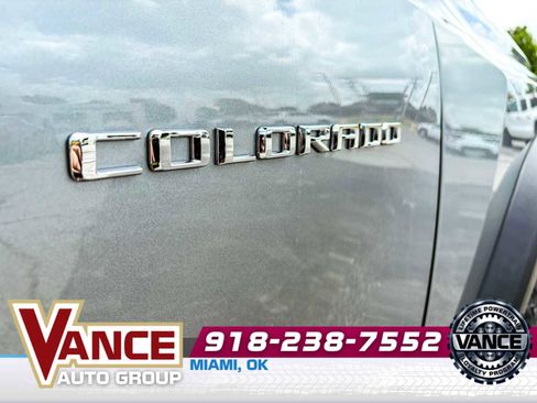 Used 2025 Chevrolet Colorado Trail Boss image 12