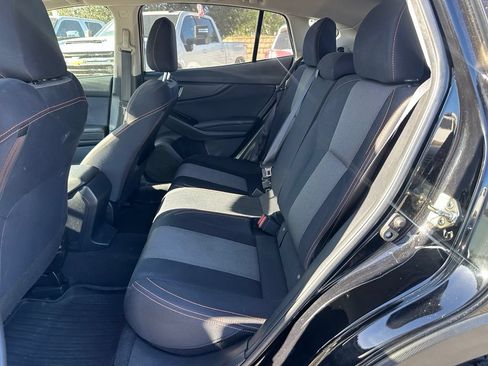 Used 2018 Subaru Crosstrek 2.0i Premium AWD/4WD image 8