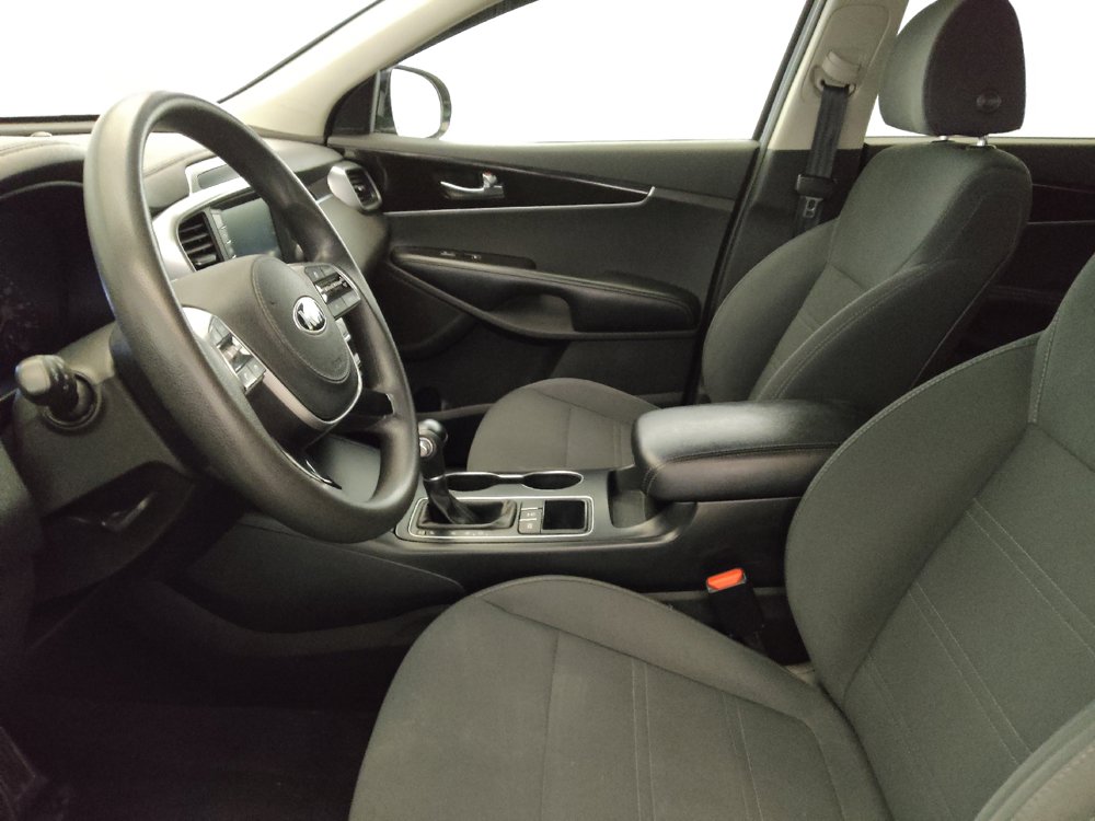 Used 2019 Kia Sorento AWD V6 image 17