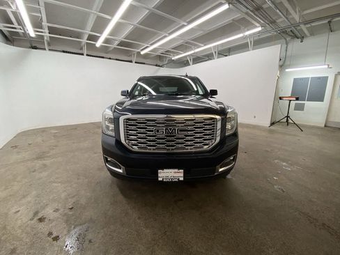 Used 2019 GMC Yukon Denali w/ Open Road Package image 9