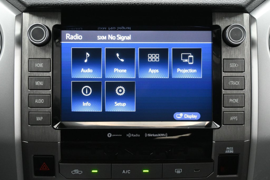 Used 2020 Toyota Tundra SR5 w/ SR5 Leather Package AWD/4WD image 8