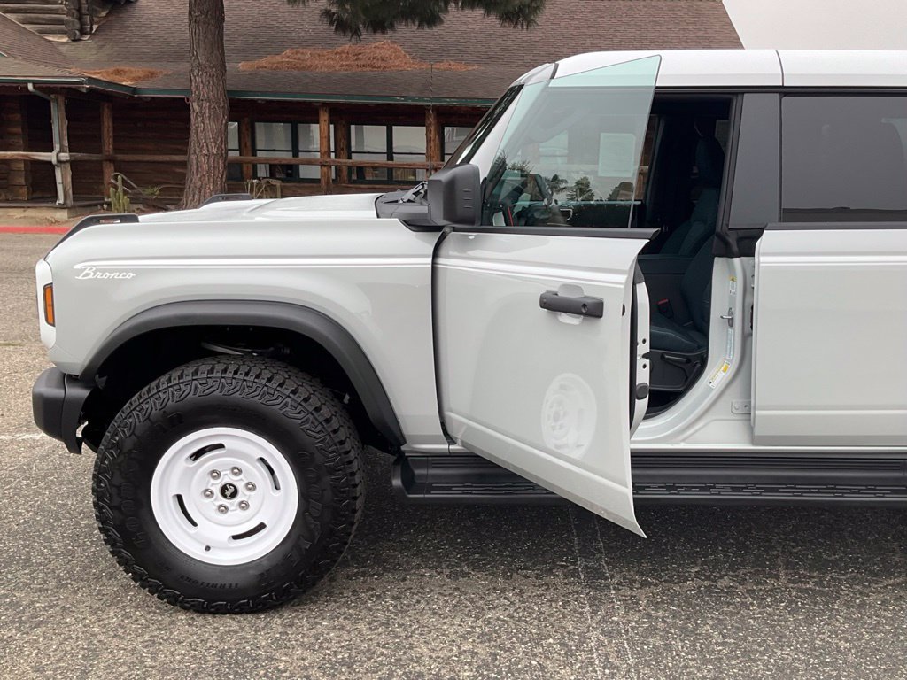 New 2026 Ford Bronco Heritage Edition AWD/4WD image 52