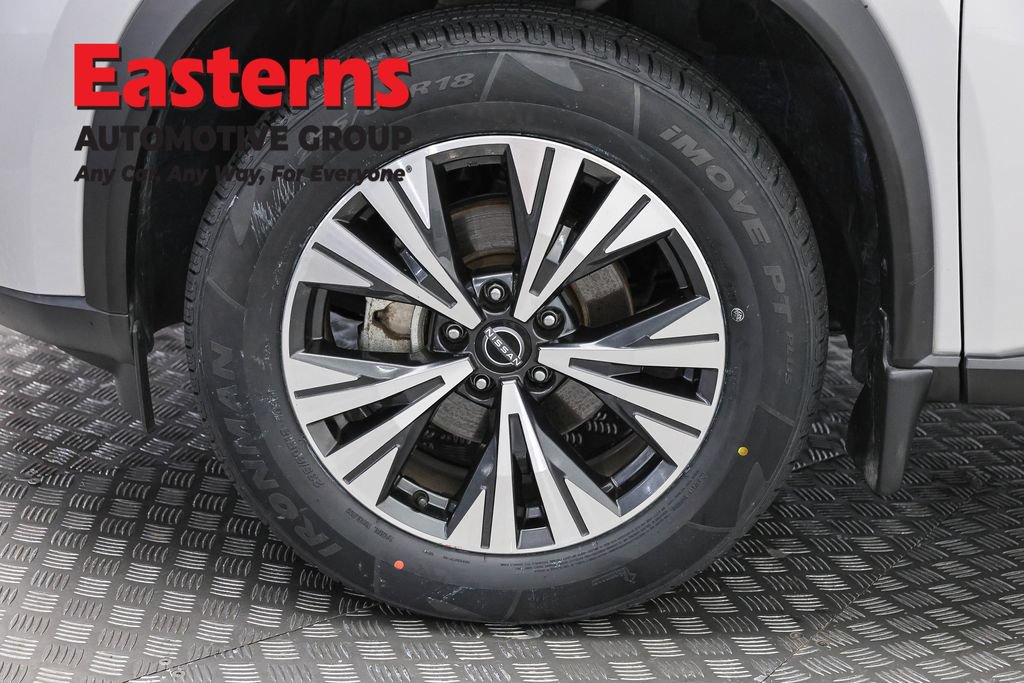 Used 2023 Nissan Rogue SV AWD/4WD image 93