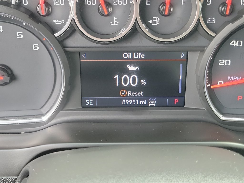 Used 2020 Chevrolet Silverado 1500 RST AWD/4WD image 8