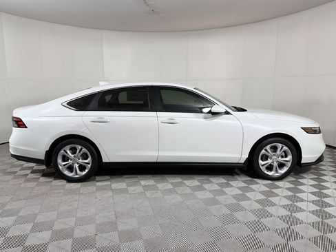 New 2026 Honda Accord LX image 8