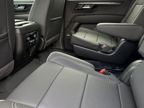 New 2026 Chevrolet Tahoe Premier AWD/4WD image 12