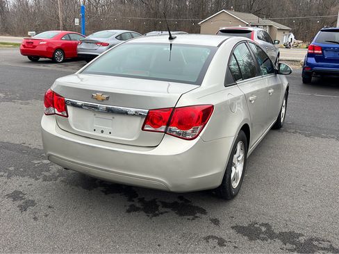 Used 2013 Chevrolet Cruze LT image 6
