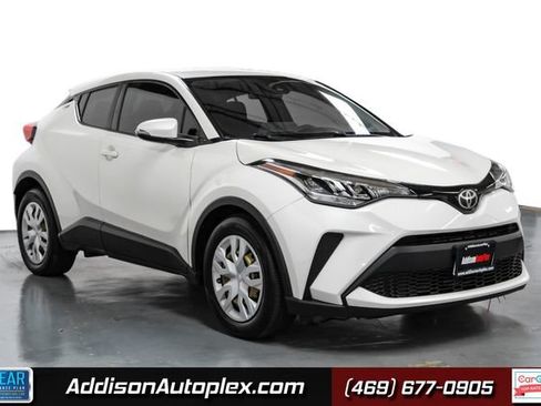 Used 2020 Toyota C-HR LE FWD image 1