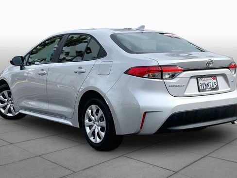 Certified 2025 Toyota Corolla LE image 11