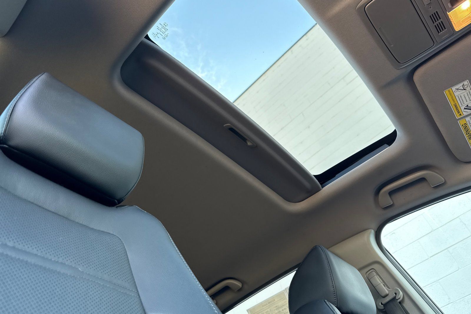 Used 2022 Honda CR-V Touring image 17