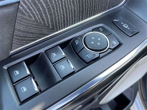 Certified 2025 Ford F250 Platinum image 17