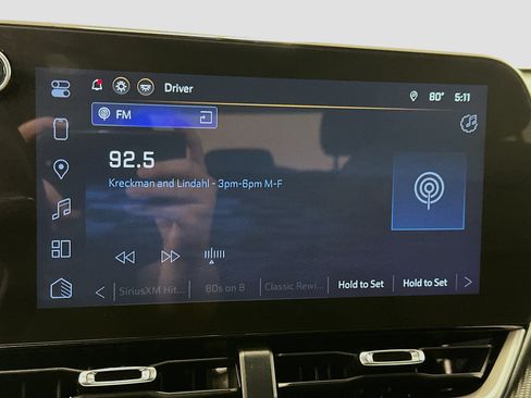 Used 2025 Chevrolet Equinox LT AWD/4WD image 21