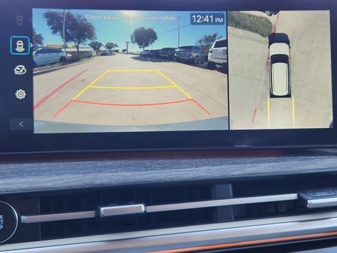 Used 2025 Hyundai Santa Fe Calligraphy image 17