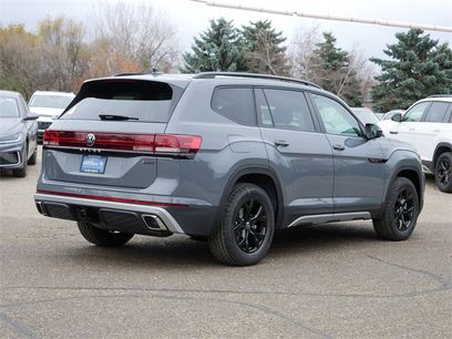 New 2026 Volkswagen Atlas Peak Edition