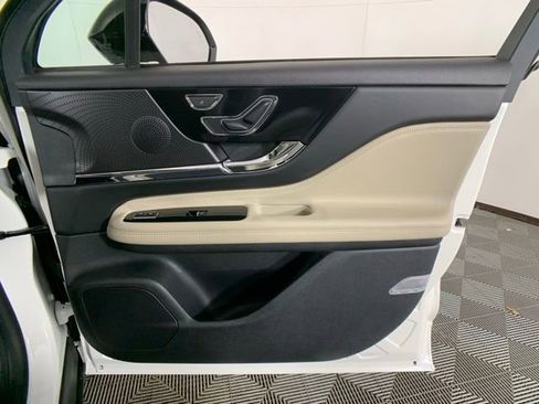 New 2025 Lincoln Corsair Grand Touring w/ Equipment Group 302A AWD/4WD image 37
