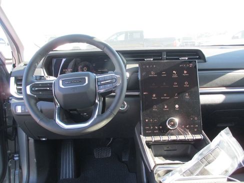 New 2026 GMC Terrain Denali AWD/4WD image 13