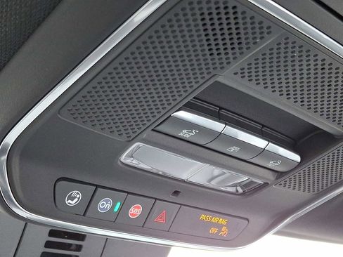 New 2026 Chevrolet Traverse High Country image 18