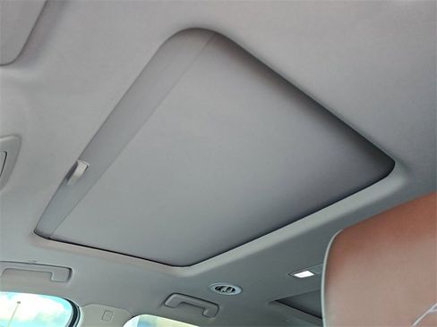 Certified 2020 Buick Enclave Avenir w/ Avenir Technology Package image 20