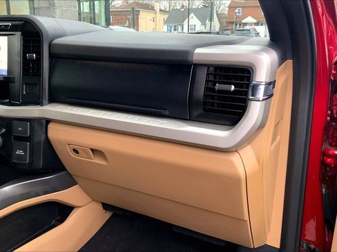 Used 2023 Ford F250 XLT w/ F-250 >10K GVWR Package image 17