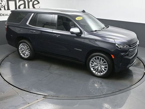 Used 2023 Chevrolet Tahoe Premier w/ Premium Package 2 AWD/4WD image 44