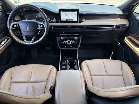 Used 2022 Lincoln Corsair Reserve w/ Luxury Package AWD/4WD image 18