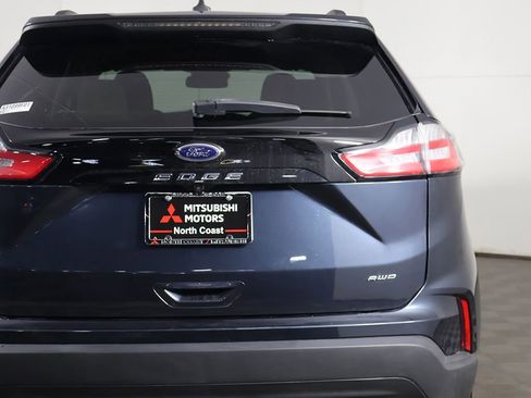 Used 2024 Ford Edge SE image 13