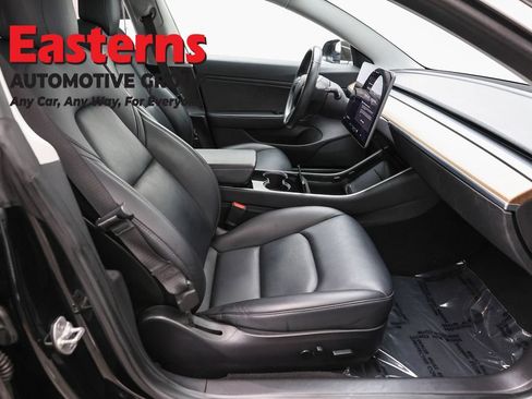 Used 2018 Tesla Model 3 Long Range AWD/4WD image 18