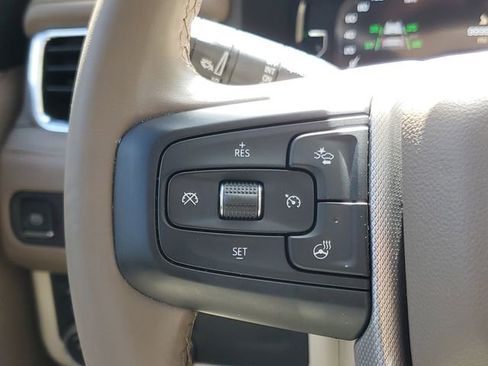 Certified 2023 GMC Yukon XL Denali image 21