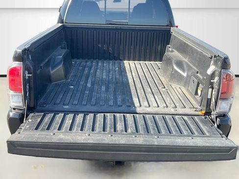 Used 2023 Toyota Tacoma TRD Sport AWD/4WD image 23