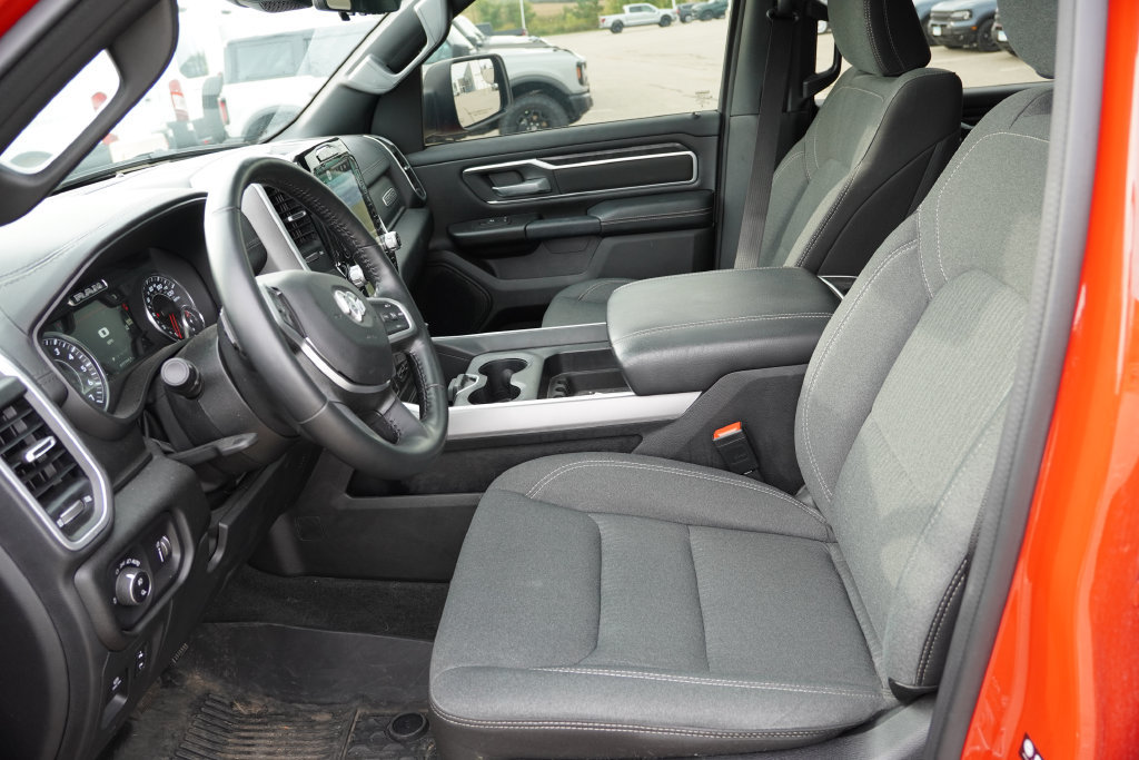 Used 2023 RAM 1500 Big Horn AWD/4WD image 4
