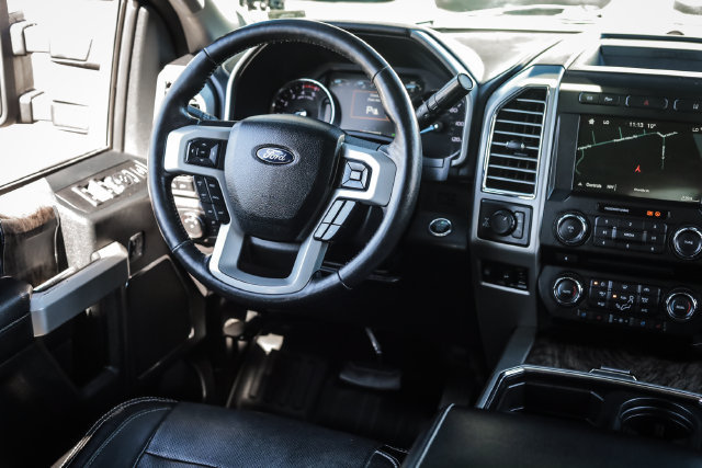 Used 2017 Ford F250 Lariat w/ Lariat Ultimate Package AWD/4WD image 45