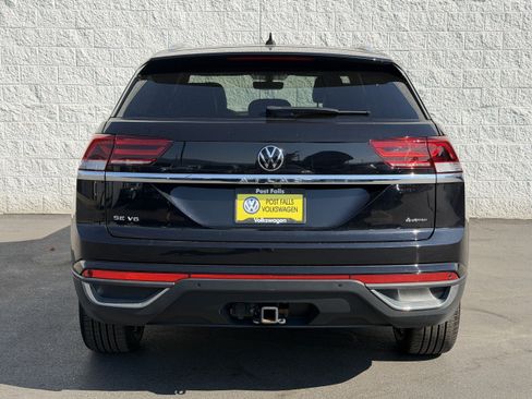 Used 2023 Volkswagen Atlas Cross Sport SE w/ Panoramic Sunroof Package AWD/4WD image 6